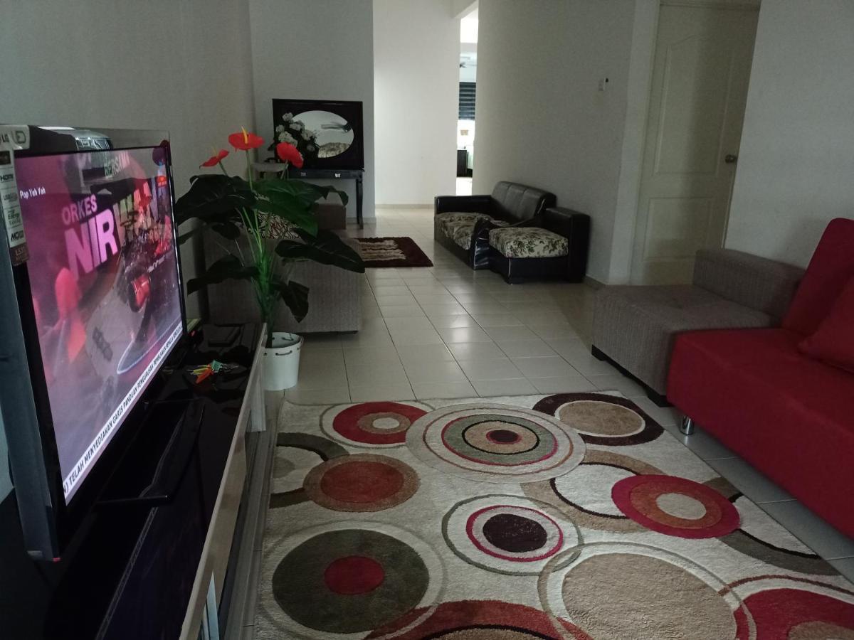 Pok Su Homestay Balok Kuantan Exterior photo